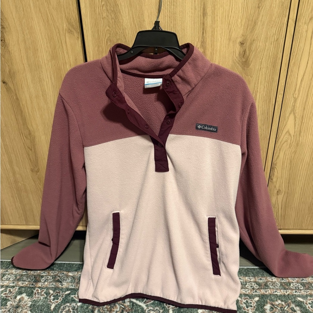 Columbia Mauve and Plum Fleece Snap Pullover